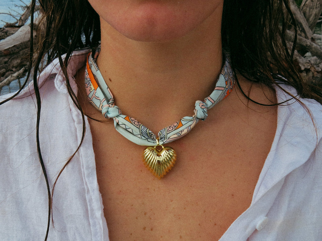 Shoreline Scarf Necklace – Seafoam